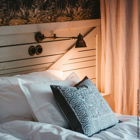 XANLITE - Ampoule LED Spot, Culot GU5.3, 7W Cons. (50W éq.), Angle Focalisé, Lumière Blanche Chaude - VM50S â Image 2